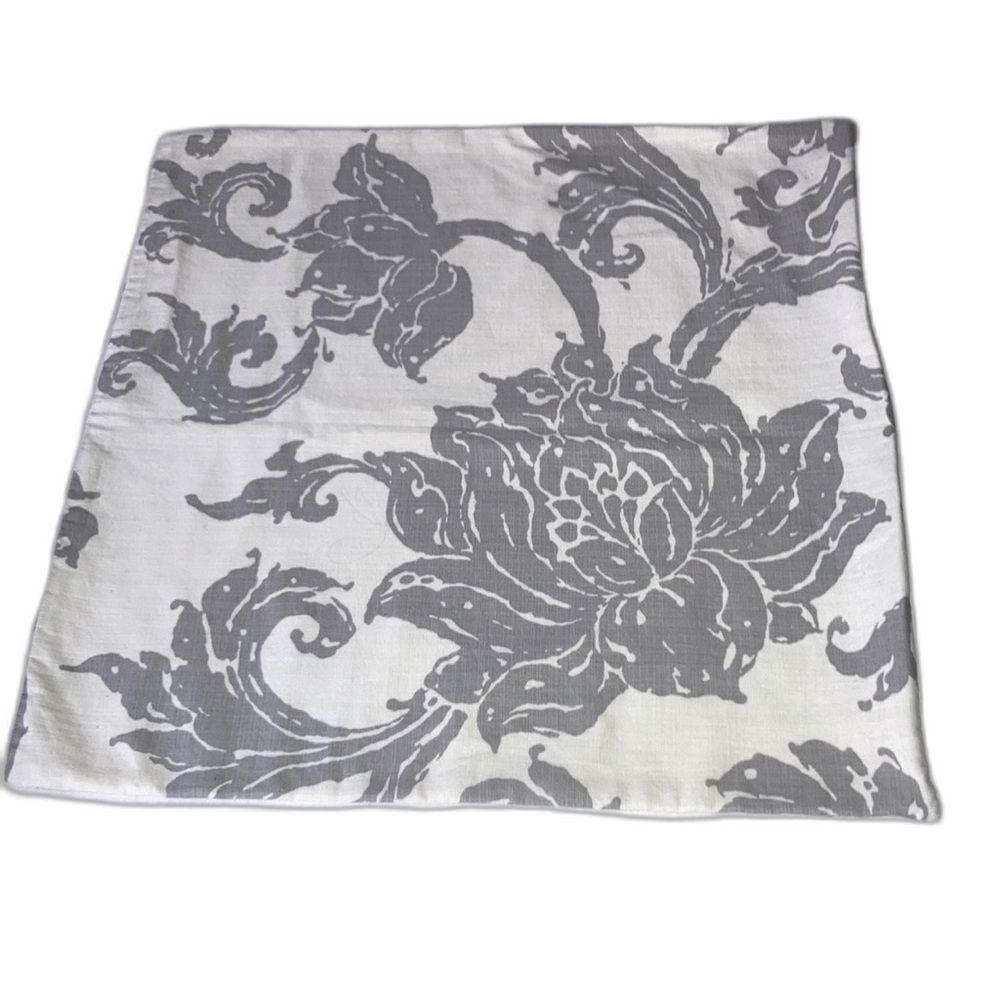 POTTERY BARN Pomegranate Floral Pillow Cream and gray Cover 22 x 22 inches